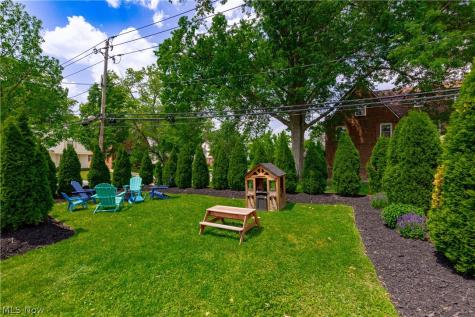 18707 Scottsdale Boulevard Shaker Heights OH 44122