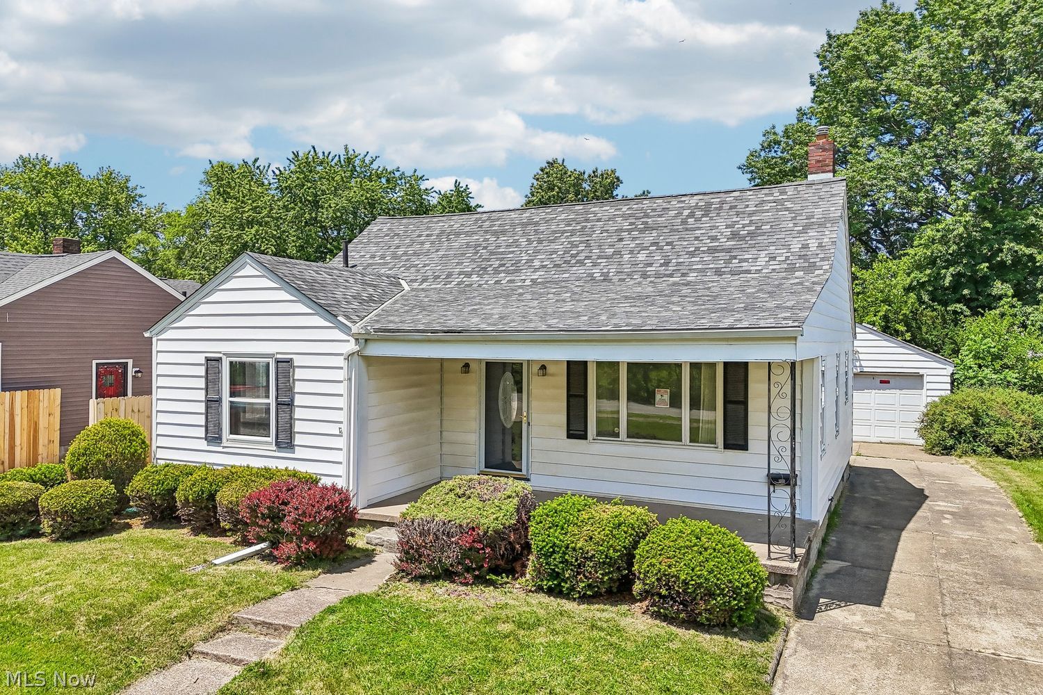 1743 E 36th Street Lorain OH 44055