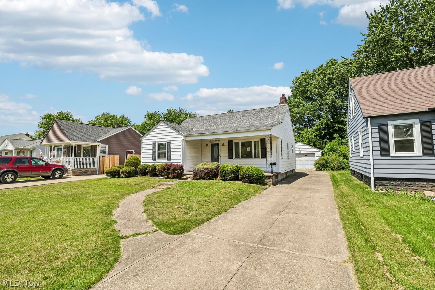 1743 E 36th Street Lorain OH 44055