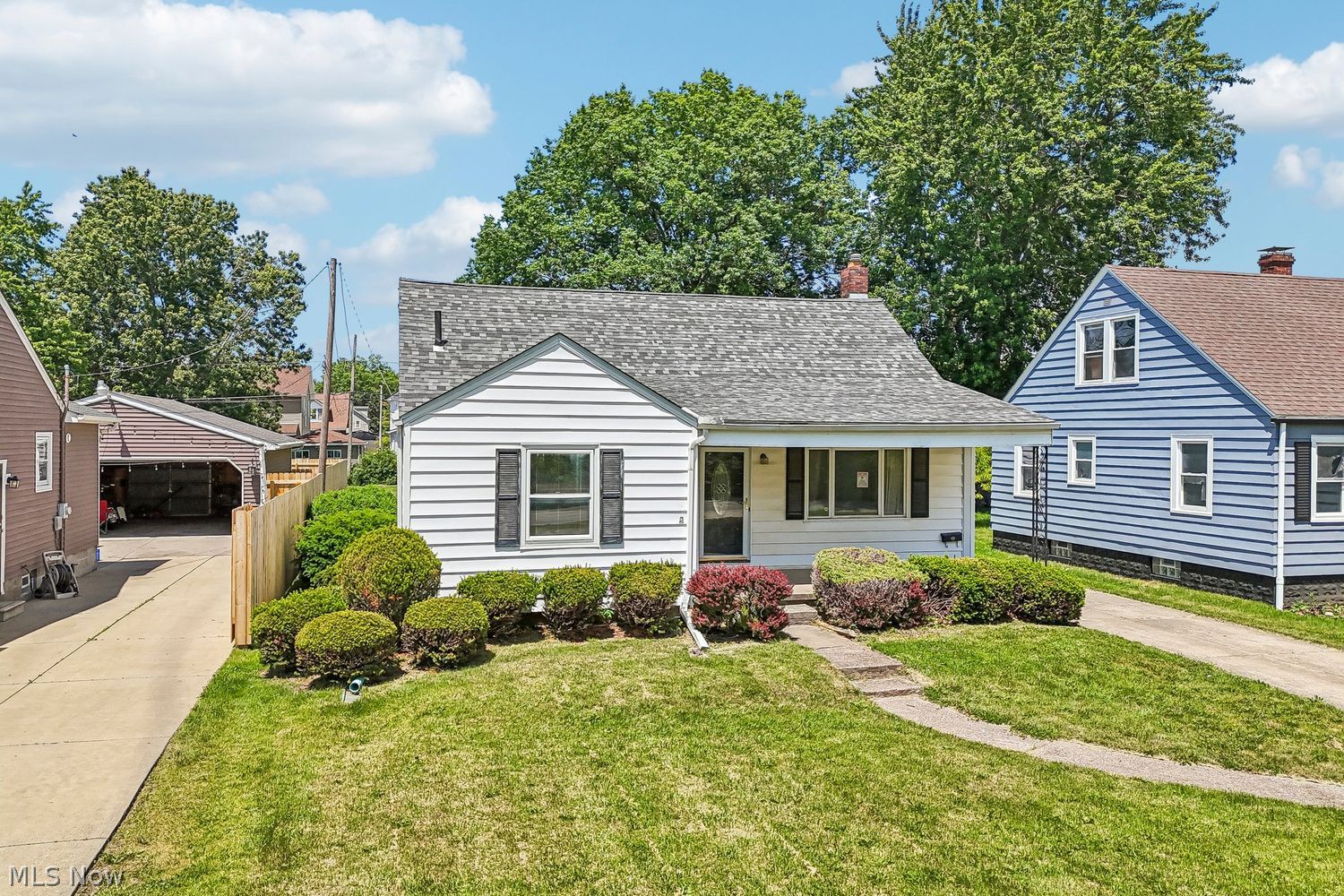 1743 E 36th Street Lorain OH 44055