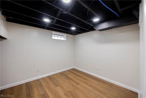 14705 Brunswick Avenue Maple Heights OH 44137