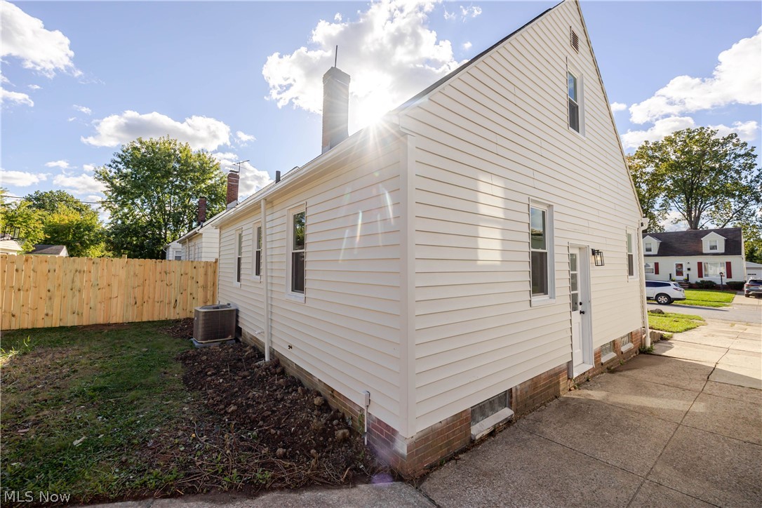 14705 Brunswick Avenue Maple Heights OH 44137
