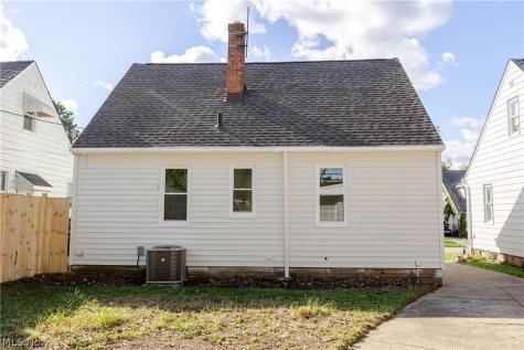 14705 Brunswick Avenue Maple Heights OH 44137