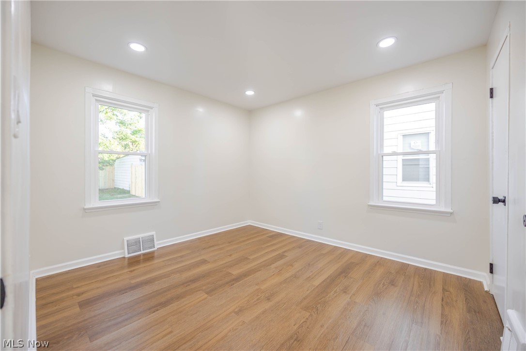 14705 Brunswick Avenue Maple Heights OH 44137