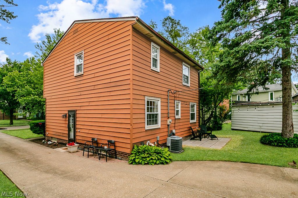 3543 Lynnfield Road Shaker Heights OH 44122