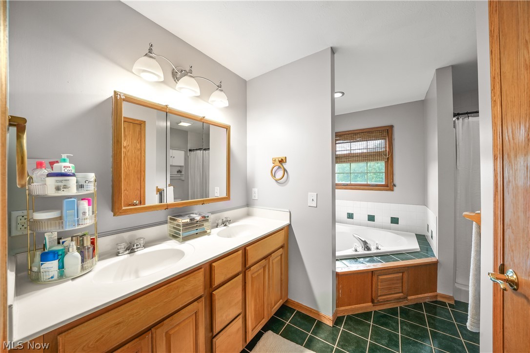 11796 Mantua Center Road Mantua OH 44255