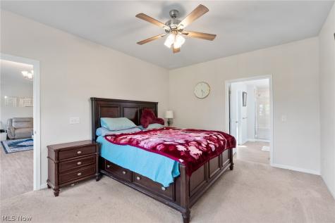 2049 W Woodland Drive Akron OH 44313