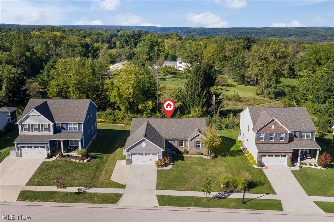 2049 W Woodland Drive Akron OH 44313