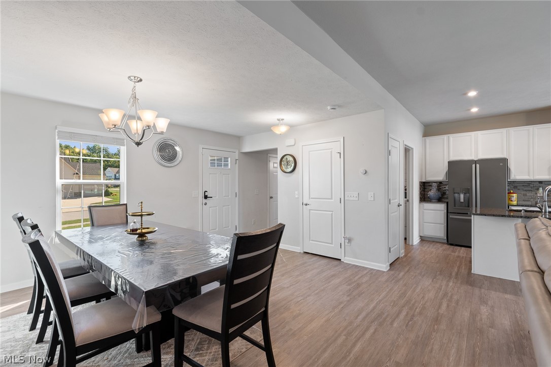 2049 W Woodland Drive Akron OH 44313
