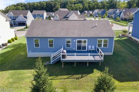 2049 W Woodland Drive Akron OH 44313