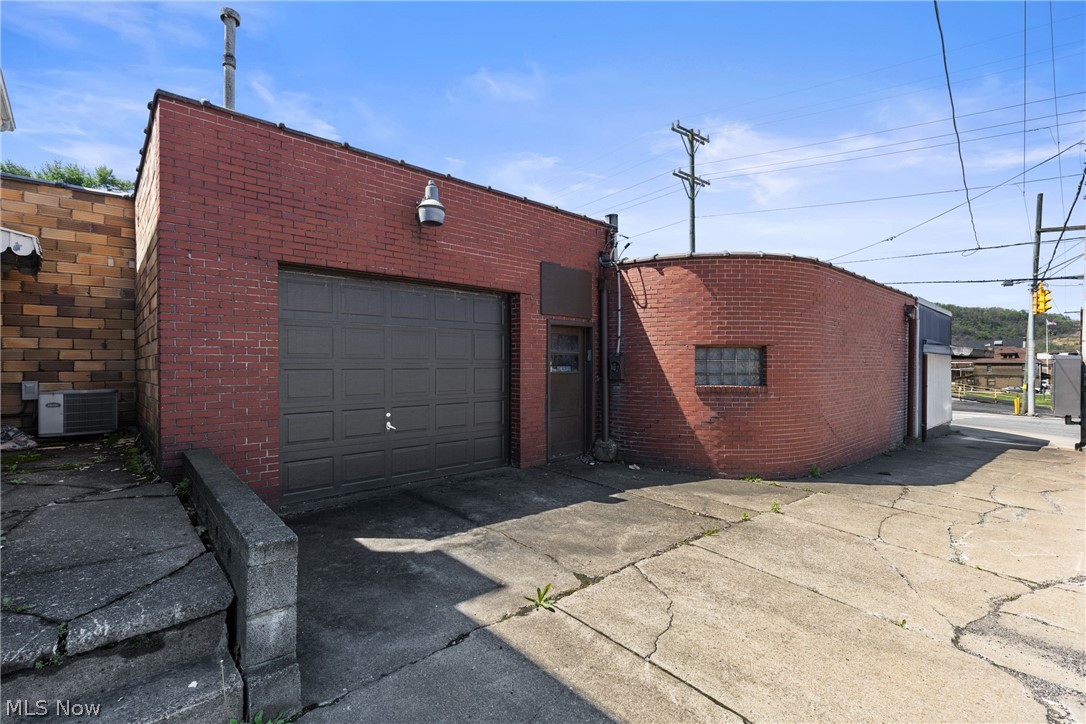944 Commerce Street Wellsburg WV 26070