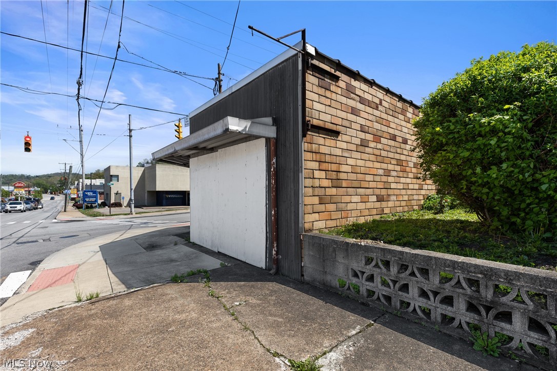 944 Commerce Street Wellsburg WV 26070