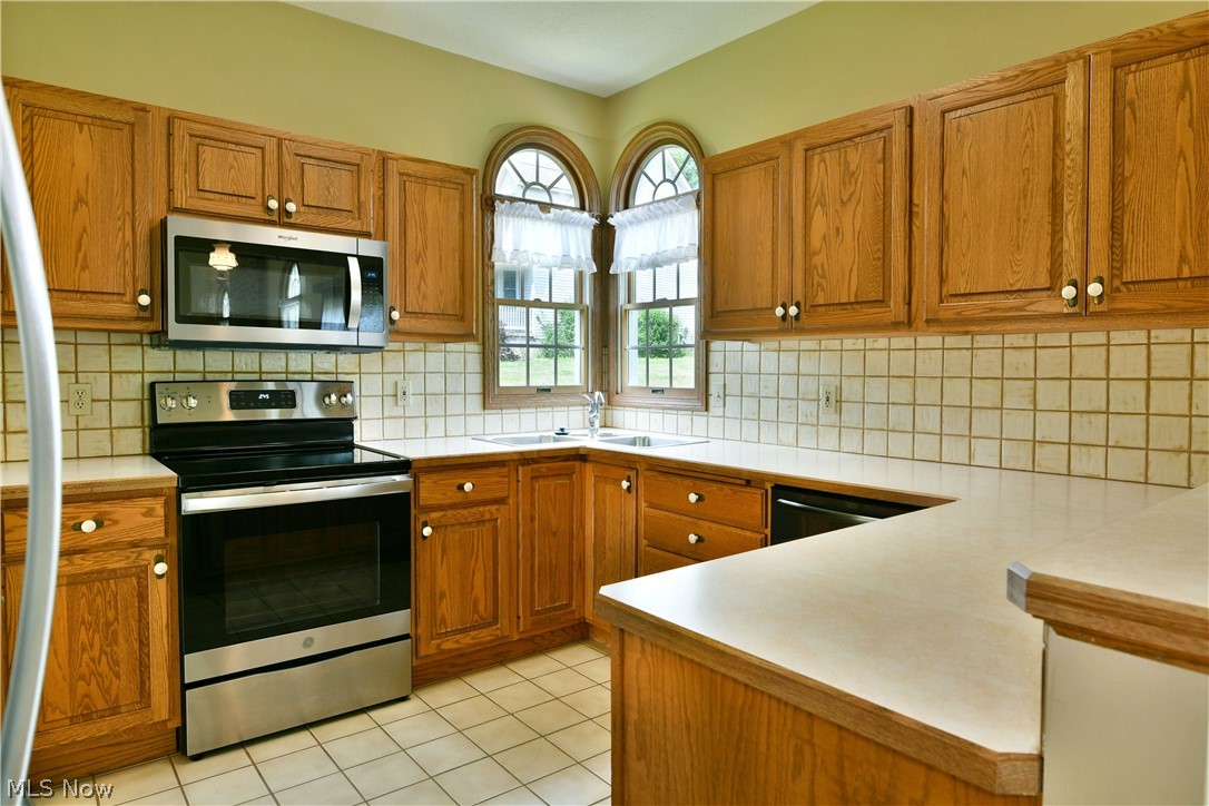 7581 Brookstone Place Poland OH 44514
