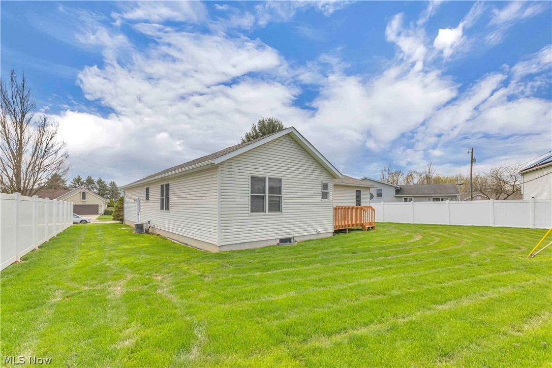 2122 Normandy Drive Wooster OH 44691
