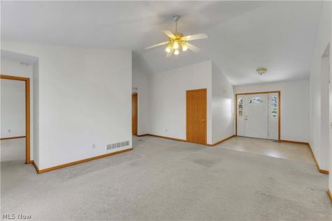 2122 Normandy Drive Wooster OH 44691