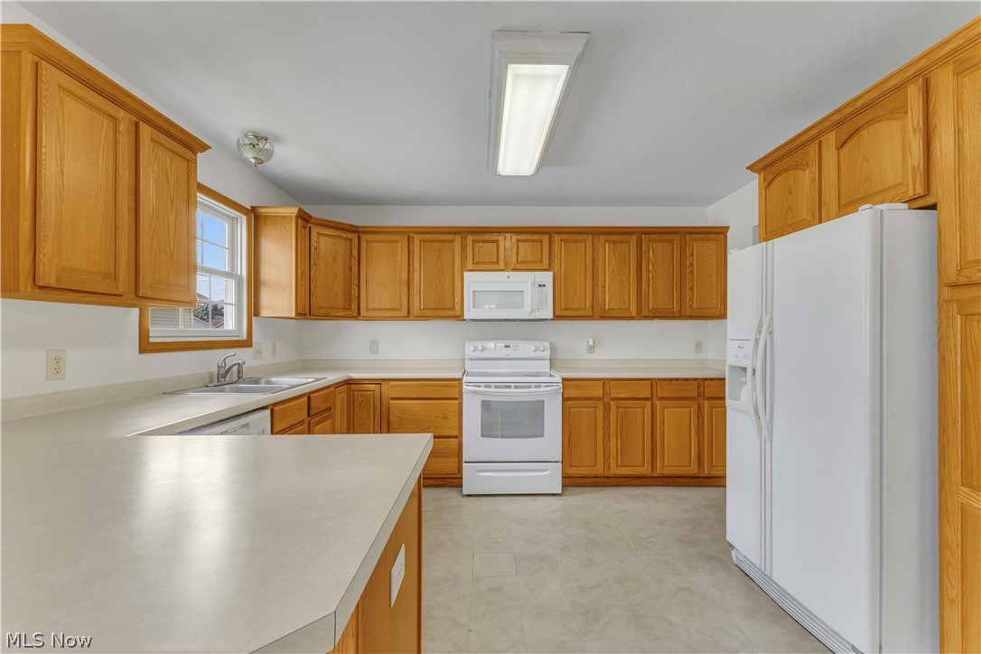 2122 Normandy Drive Wooster OH 44691