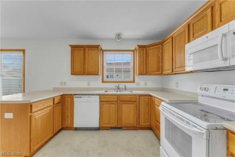 2122 Normandy Drive Wooster OH 44691