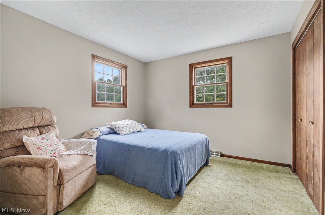 51117 Hadley Road East Palestine OH 44413