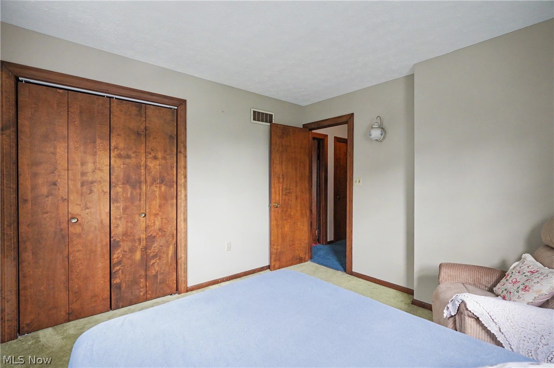 51117 Hadley Road East Palestine OH 44413