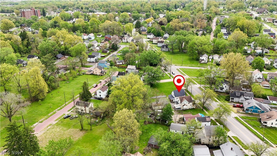 642 Parkman Road NW Warren OH 44485