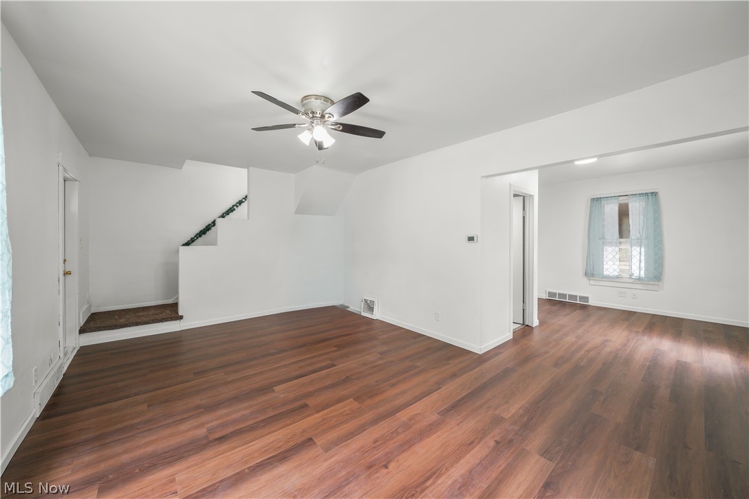642 Parkman Road NW Warren OH 44485