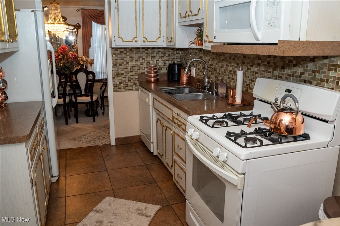 3670 Silsby Road University Heights OH 44118