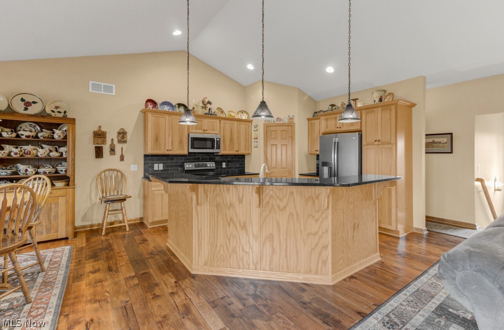 4293 Legend Road NW Minerva OH 44657