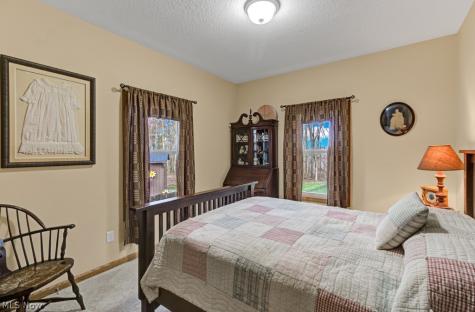 4293 Legend Road NW Minerva OH 44657