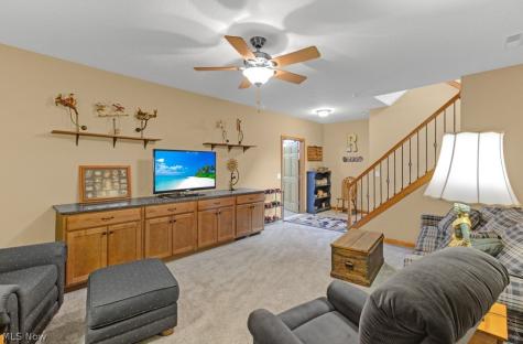4293 Legend Road NW Minerva OH 44657