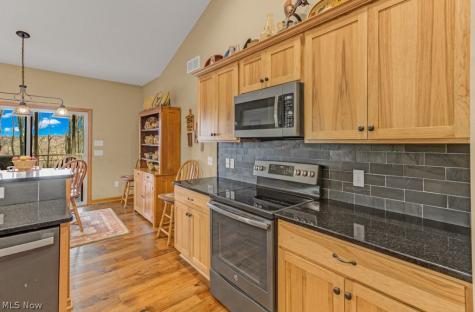 4293 Legend Road NW Minerva OH 44657