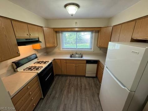 1068 S Belvoir Boulevard South Euclid OH 44121