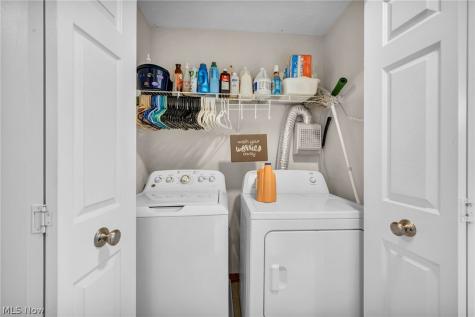 1174 Brittany Boulevard Akron OH 44312