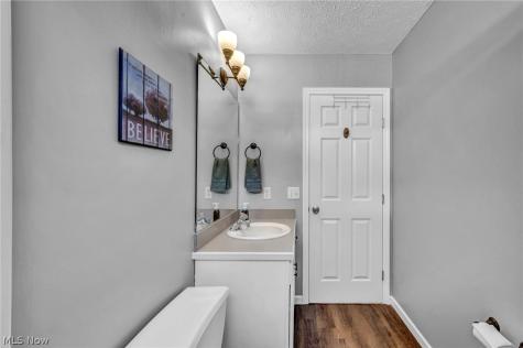 1174 Brittany Boulevard Akron OH 44312