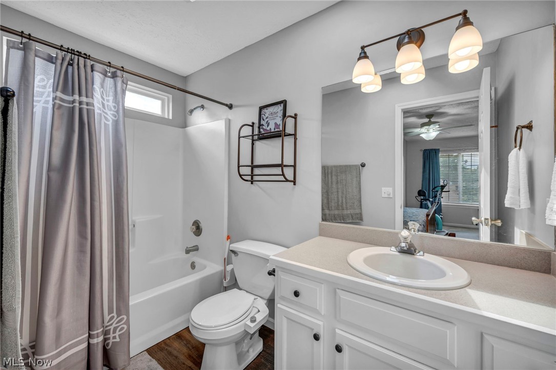1174 Brittany Boulevard Akron OH 44312