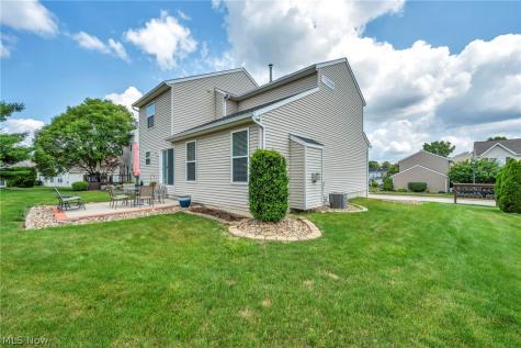 1174 Brittany Boulevard Akron OH 44312