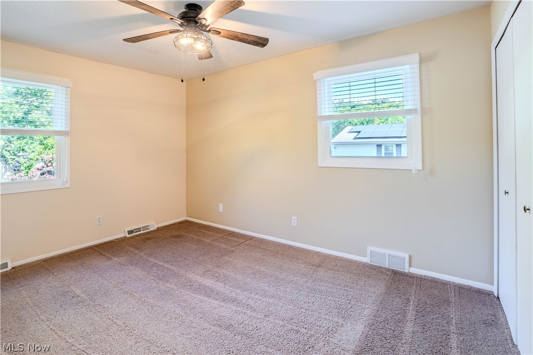 10027 Peachtree Drive Strongsville OH 44149
