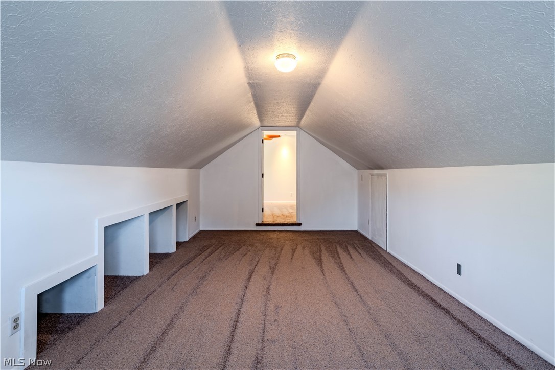 10027 Peachtree Drive Strongsville OH 44149