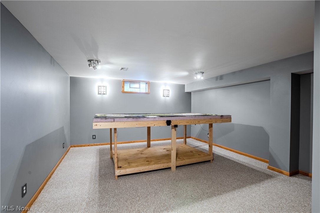 10027 Peachtree Drive Strongsville OH 44149