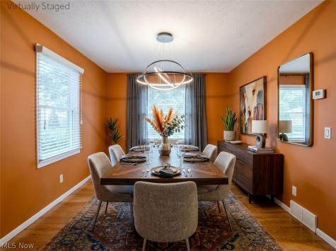 10027 Peachtree Drive Strongsville OH 44149