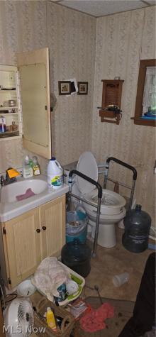 137 Wildon Avenue Steubenville OH 43952
