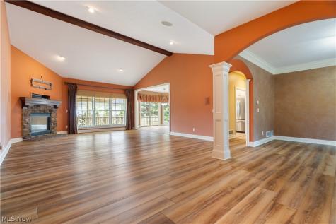 8500 Sandbridge Street NW Massillon OH 44646