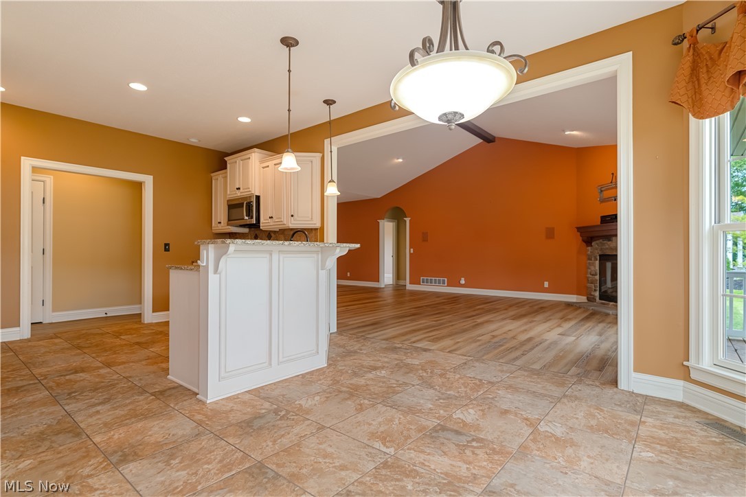 8500 Sandbridge Street NW Massillon OH 44646