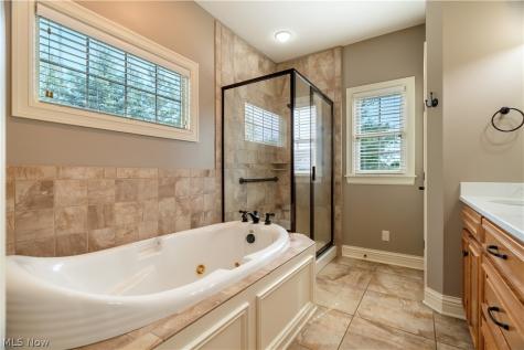 8500 Sandbridge Street NW Massillon OH 44646