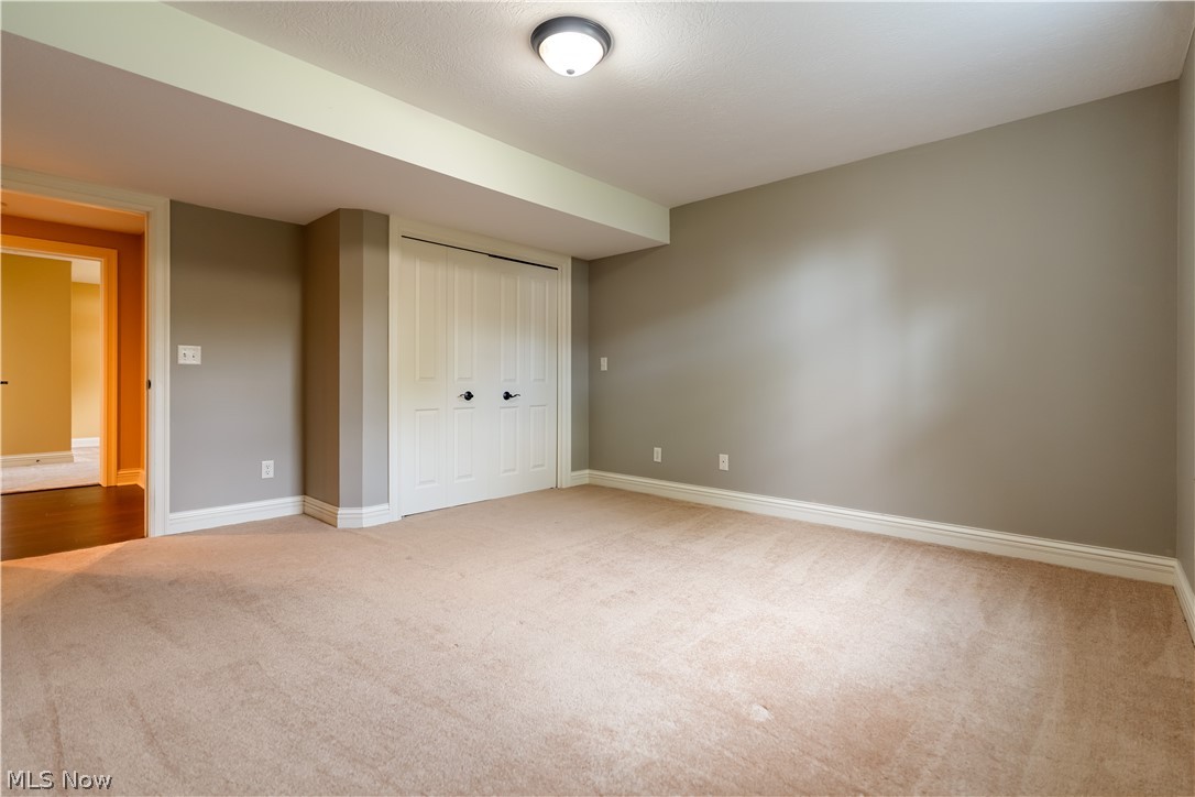 8500 Sandbridge Street NW Massillon OH 44646
