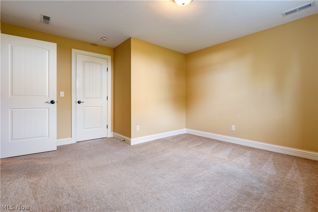8500 Sandbridge Street NW Massillon OH 44646