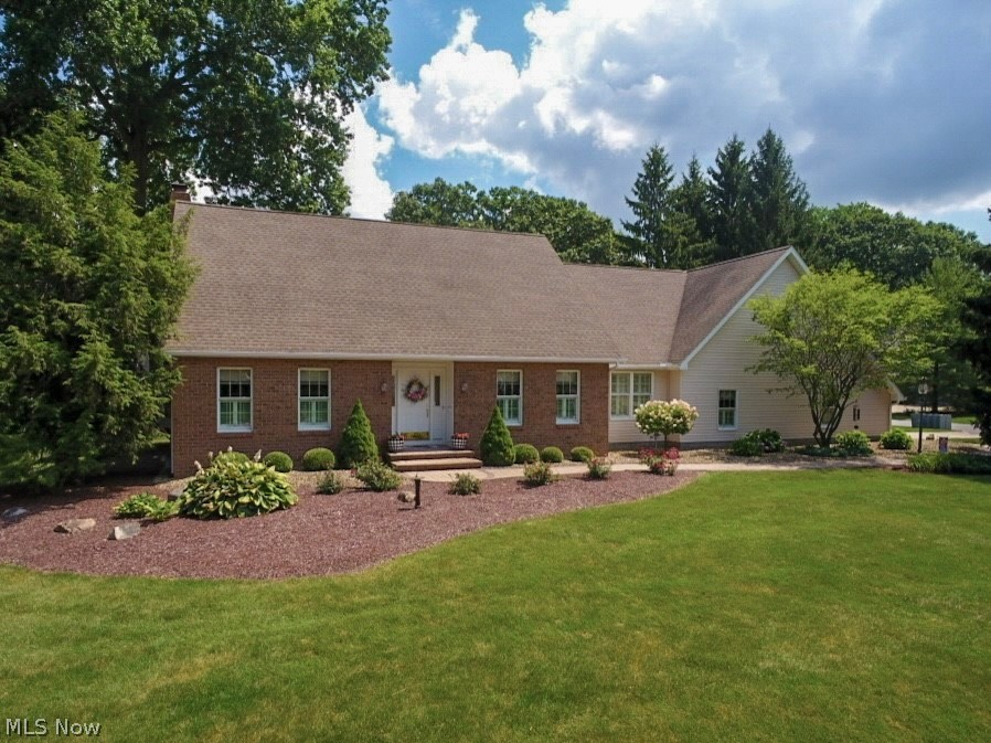100 Onyx Place Cortland OH 44410