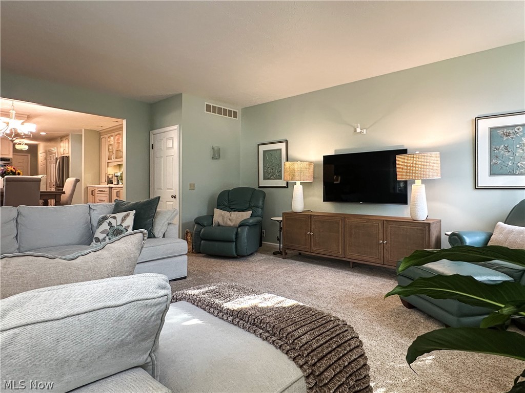 100 Onyx Place Cortland OH 44410