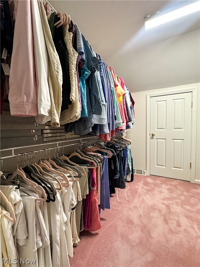 100 Onyx Place Cortland OH 44410
