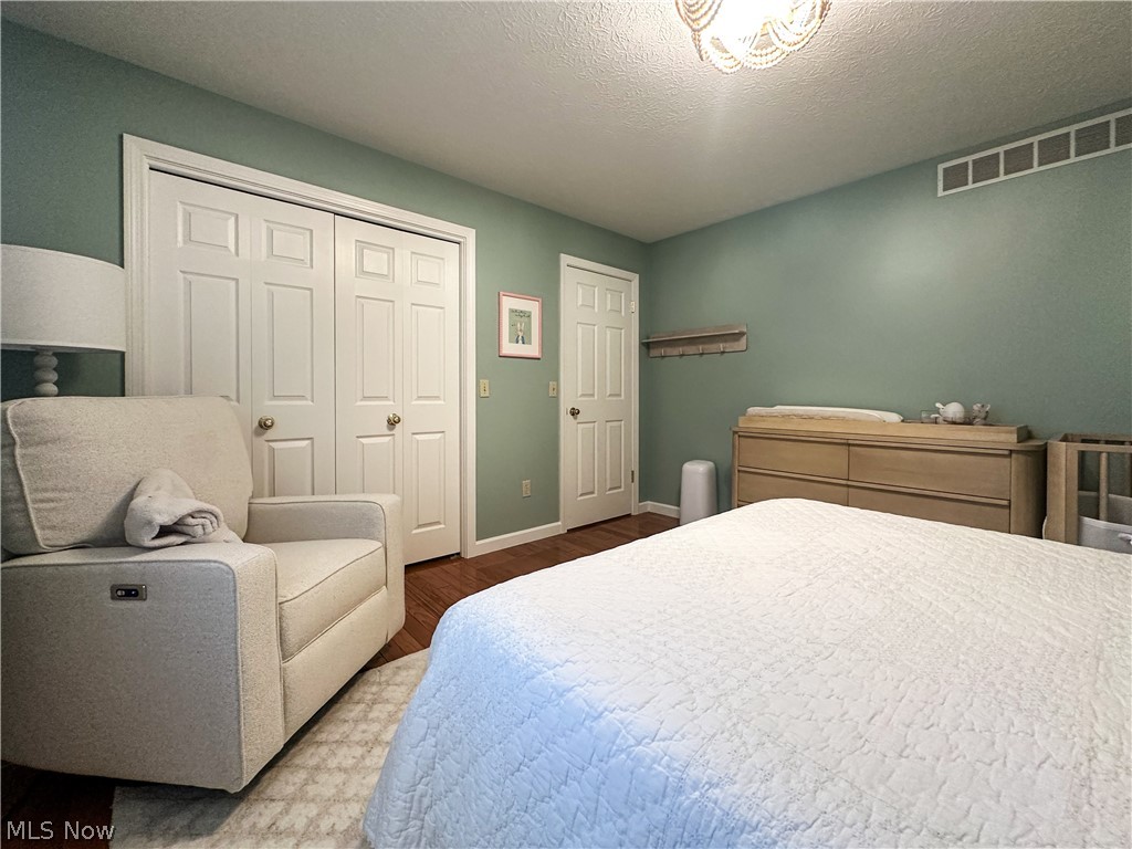 100 Onyx Place Cortland OH 44410
