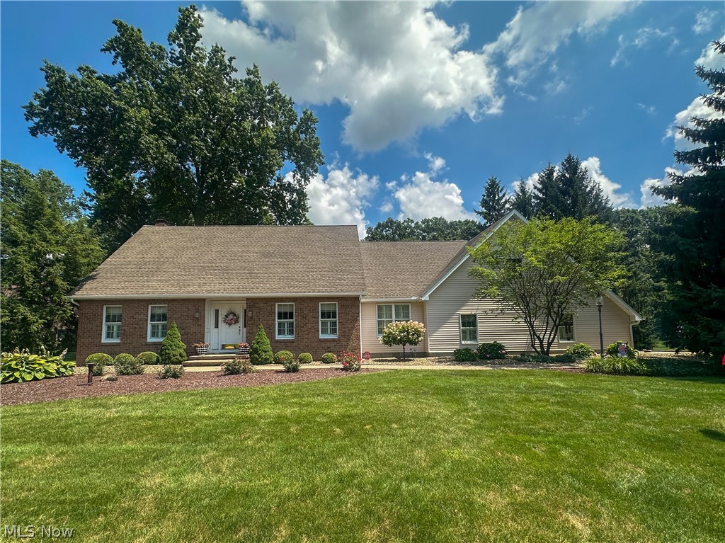 100 Onyx Place Cortland OH 44410